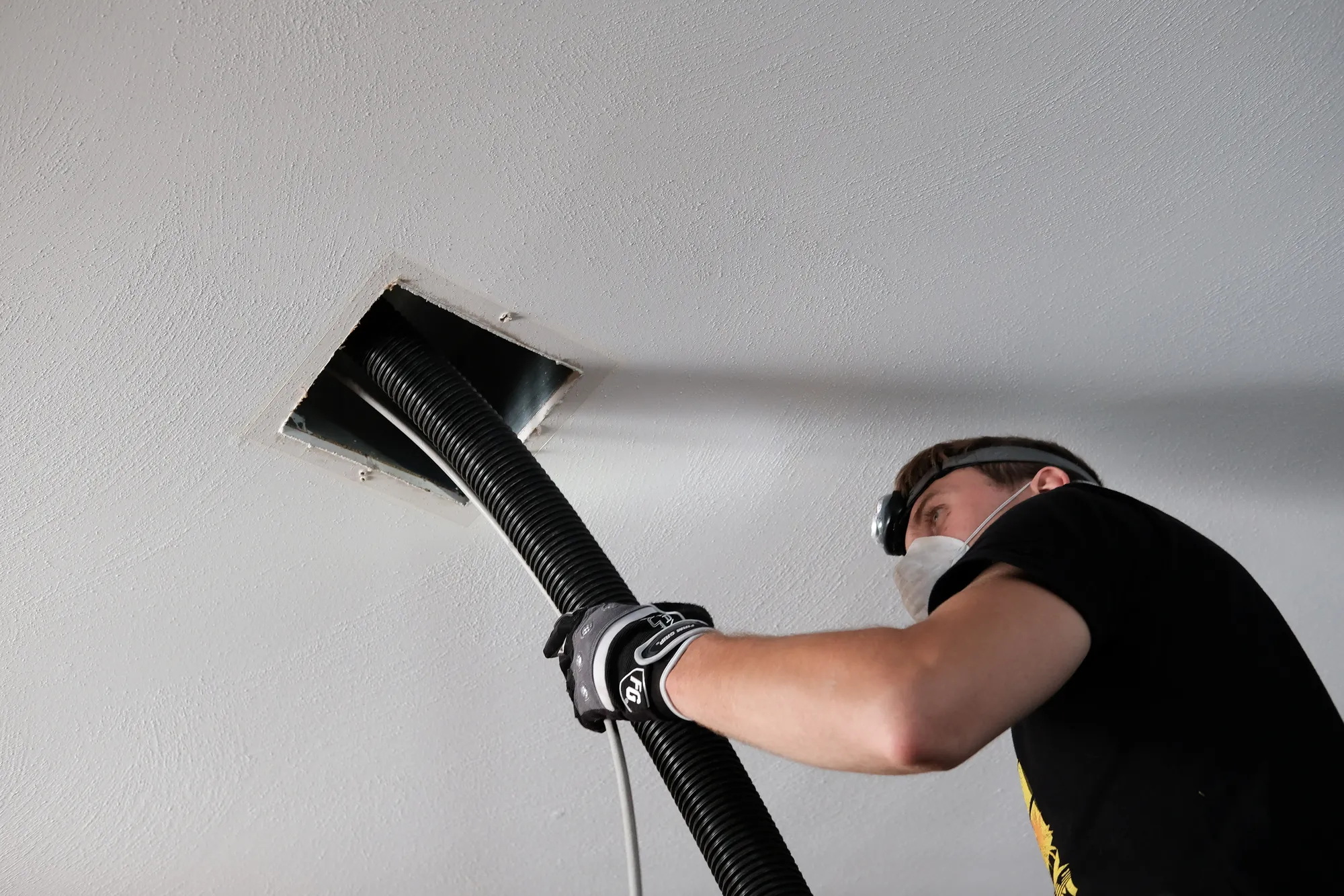 Air Ducts Need To Be Cleaned? 5 Surefire Signs
