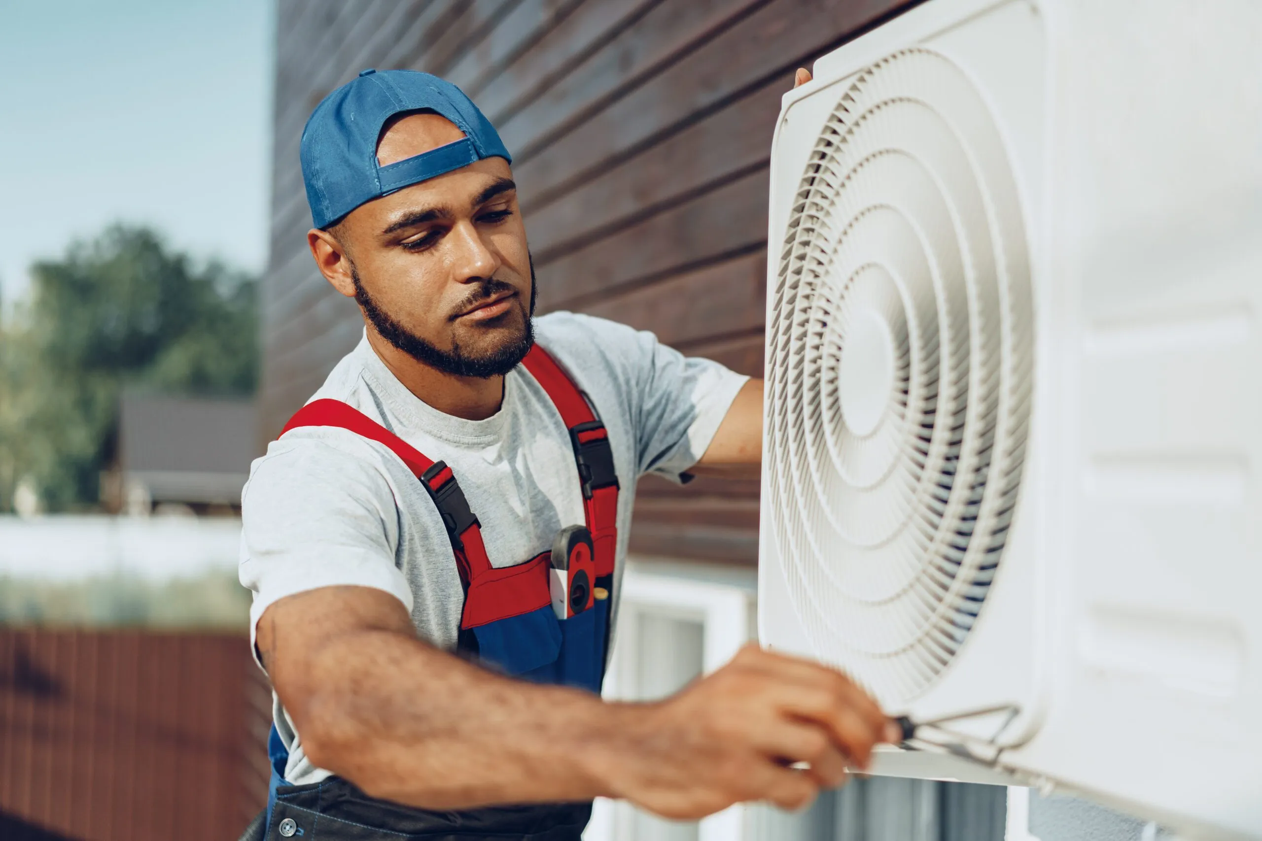 AC Maintenance Tips for Indianapolis Homeowners: Maximizing Efficiency and Comfort